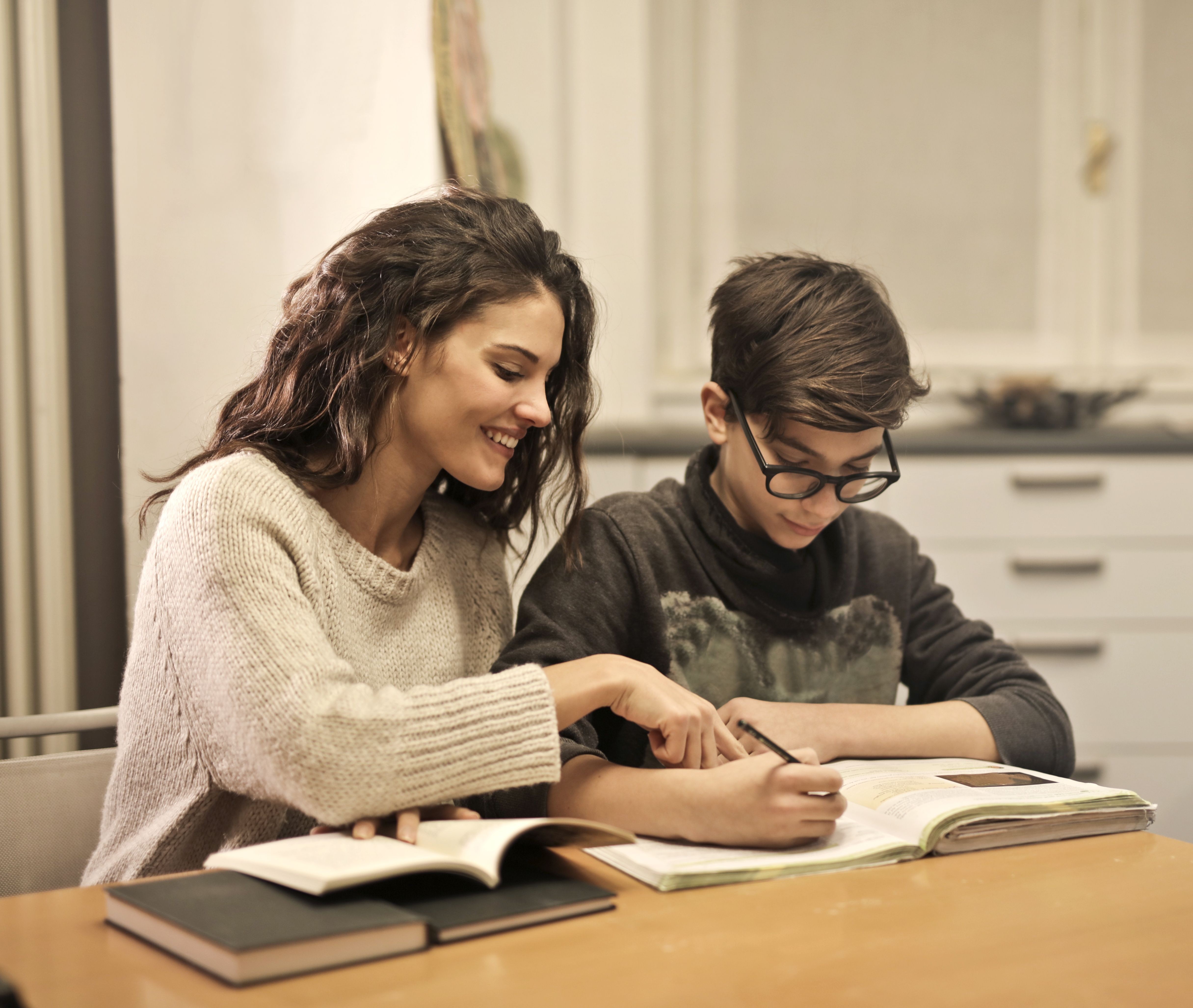 Student learning with tutor